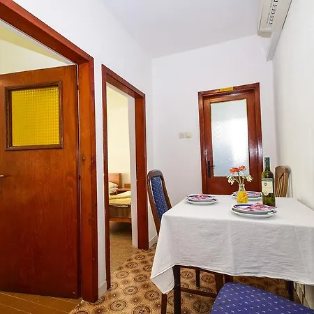 Guest house Dupin 1235