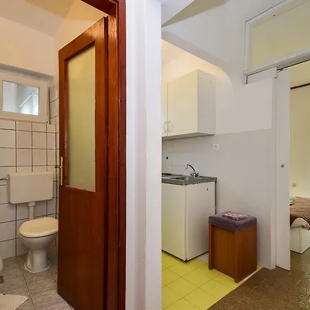 Dupin 1235 Guest house 2*